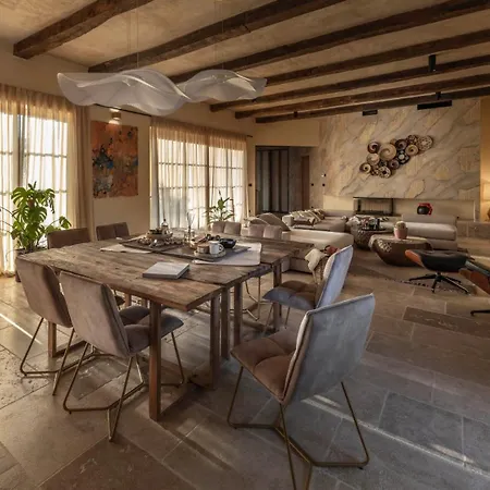 Villa Lamaison - Concierge & Gourmet Serenity Escape