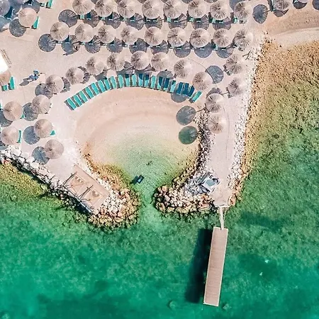 Lamaison - Concierge & Gourmet Serenity Escape Villa