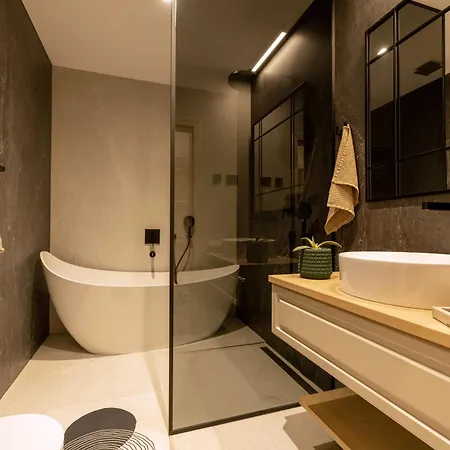 Lamaison Luxury